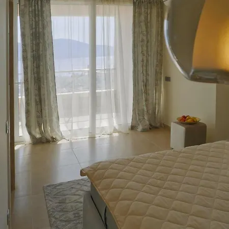 Villa Travertino Tivat Exterior photo