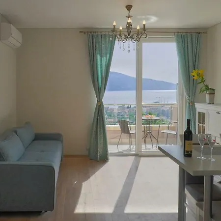 Villa Travertino Tivat Exterior photo