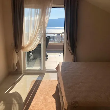 Villa Travertino Tivat Exterior photo