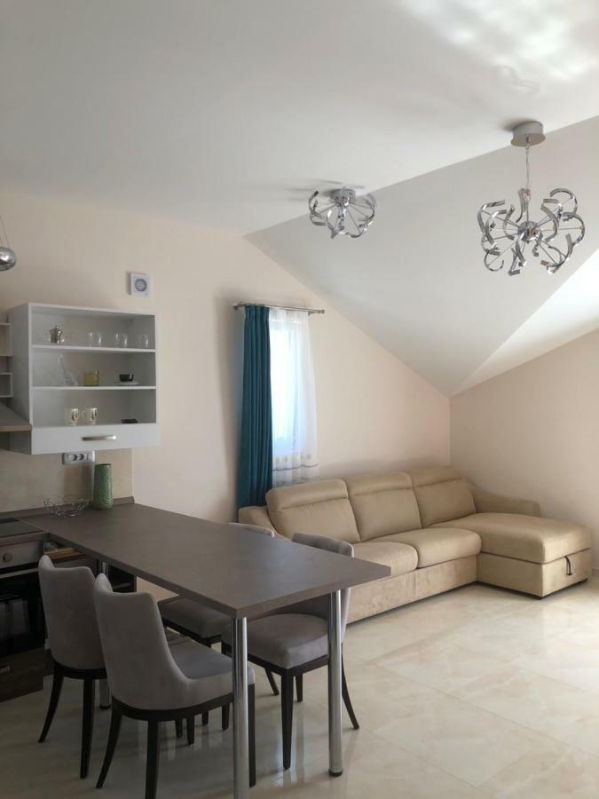 Travertino Tivat